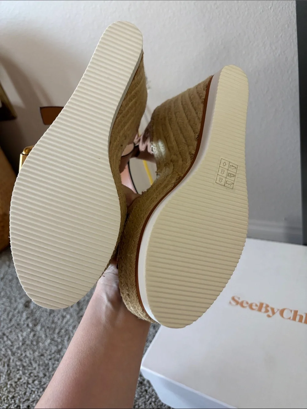 NWT See by Chloe Pink Suede Floral Espadrille Wedge Sandals